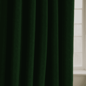 velours gordijn donker groen