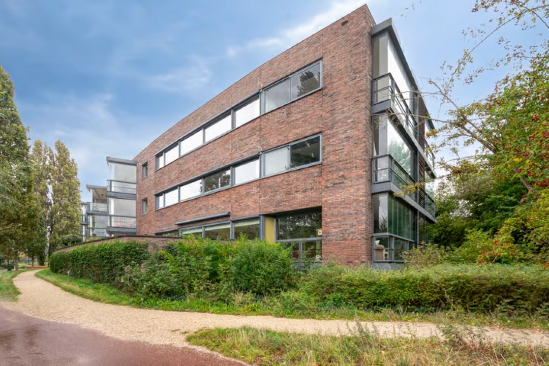 IJsvogelhof 18 Leiden