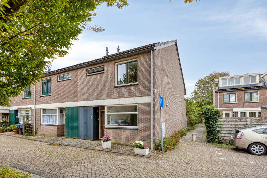 Gamandertuin 1 Leiden